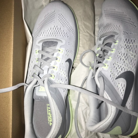 Nike flex sneakers - Picture 2 of 3